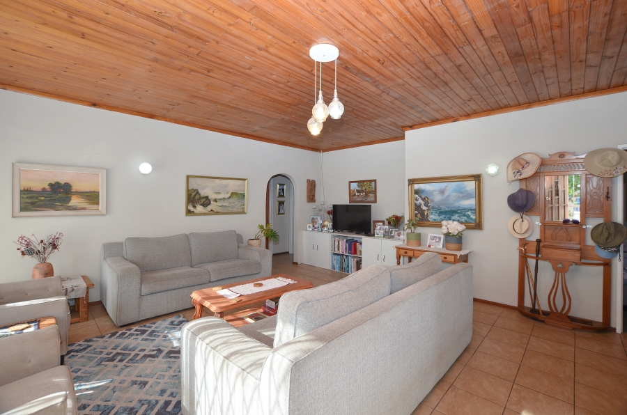 3 Bedroom Property for Sale in Yzerfontein Western Cape